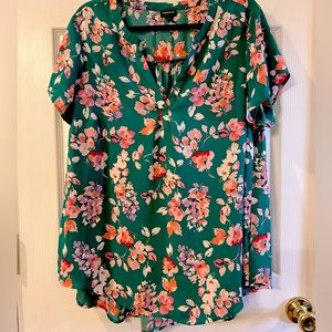 Torrid Floral Flutter Sleeve Peasant Blouse